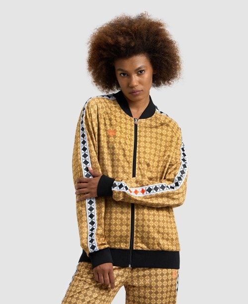 Arena 50th Anniversary Gold Relax Iv Jacket Gold Multicolor / Black / White | 39670-IKNM