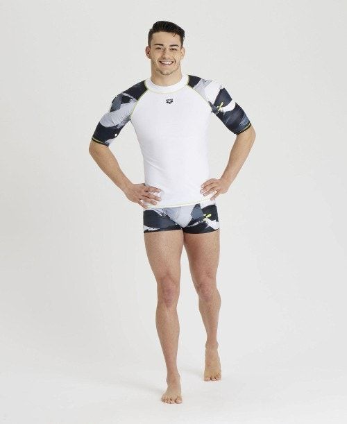 Arena Short Sleeve Rash Guard White / Grey Multicolor | 37458-ZUON