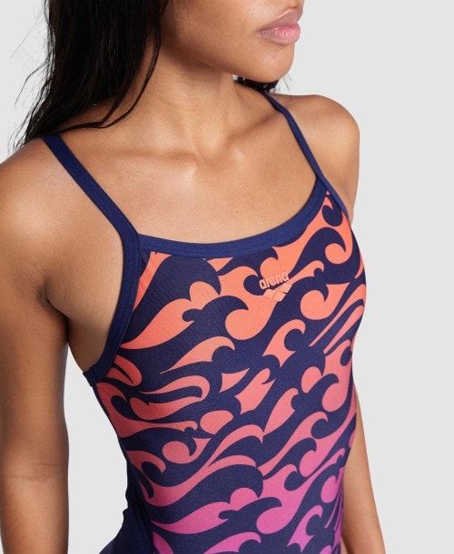 Arena Surfs Up Light Drop Back Swimsuit Multicolor | 07824-XBNZ