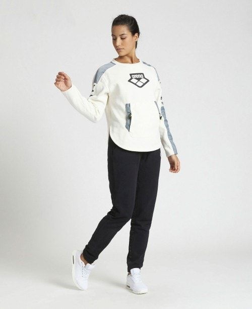 Arena Team Crew Neck Sweatshirt White / Grey | 75261-BDQH