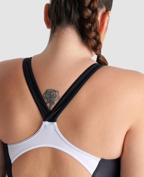 Arena Threefold V Back Plus One Piece Black / White | 58971-SYHD